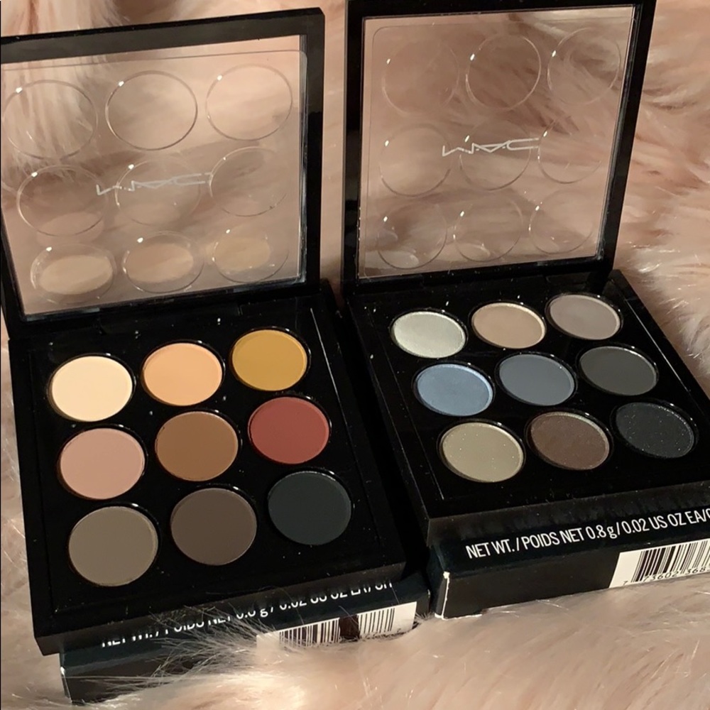 ***SOLD***MAC BUNDLE OF 2 PALETTES
